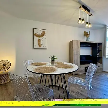 Le Logis De La Cathedrale Apartment