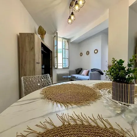 Apartament Le Logis De La Cathedrale *